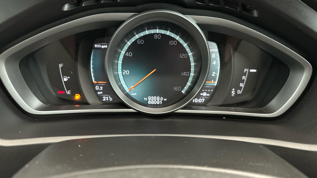 Volvo V40 Cross Country 2L Pro Blue #17