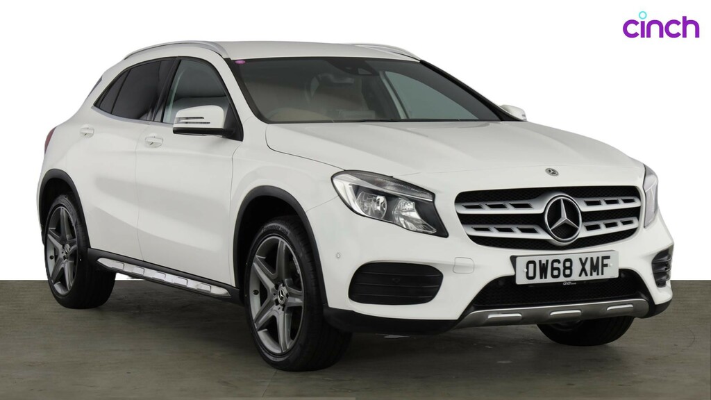 Mercedes-Benz GLA Class 1.6 Gla200 Amg Line Edition Suv 7G Dct White #1