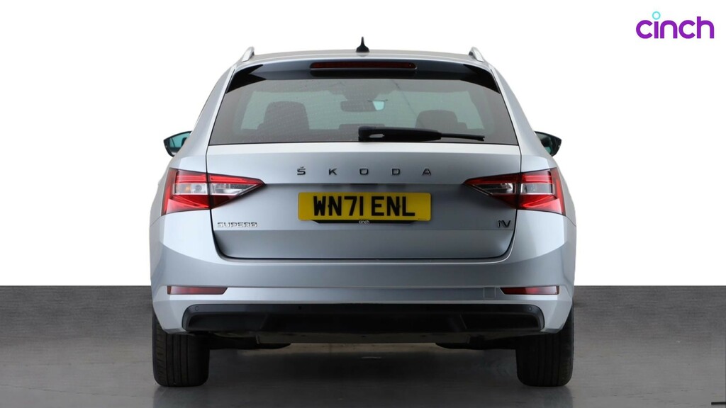 Skoda Superb 2.0 Tdi Cr Se Estate White #6