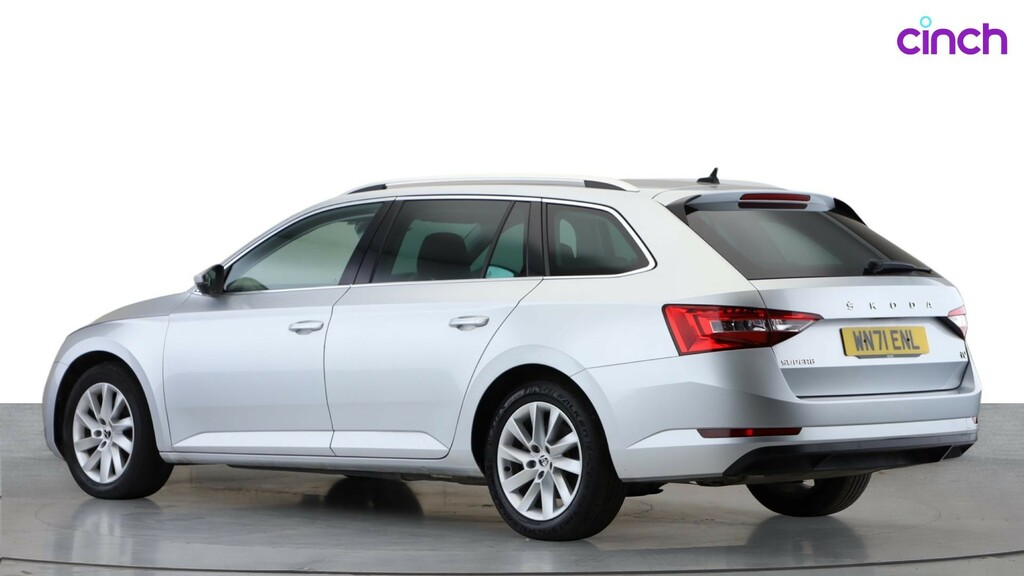 Skoda Superb 2.0 Tdi Cr Se Estate White #7