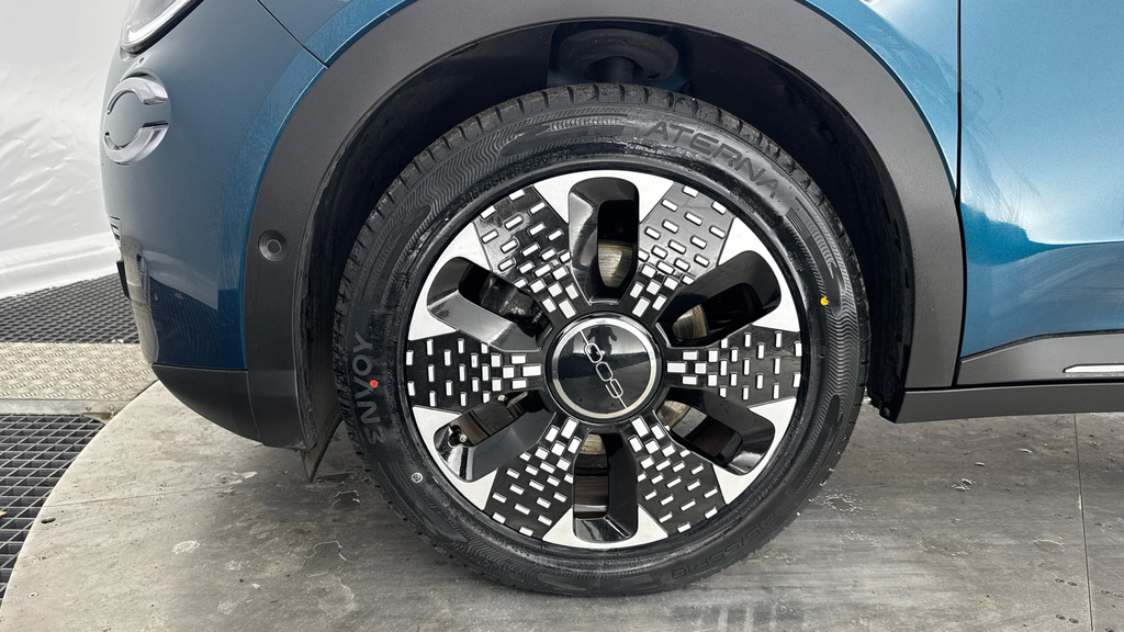 Fiat 600e 115Kw La Prima 54Kwh Blue #19