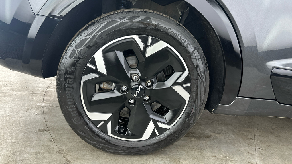 Kia e-Niro Kia Niro 64.8Kwh 3 Suv 201 Bhp Grey #25