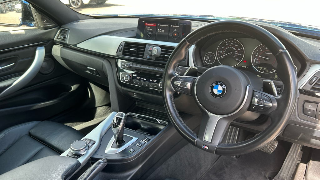 BMW 4 Series 420D 190 M Sport Professional Media Black #9