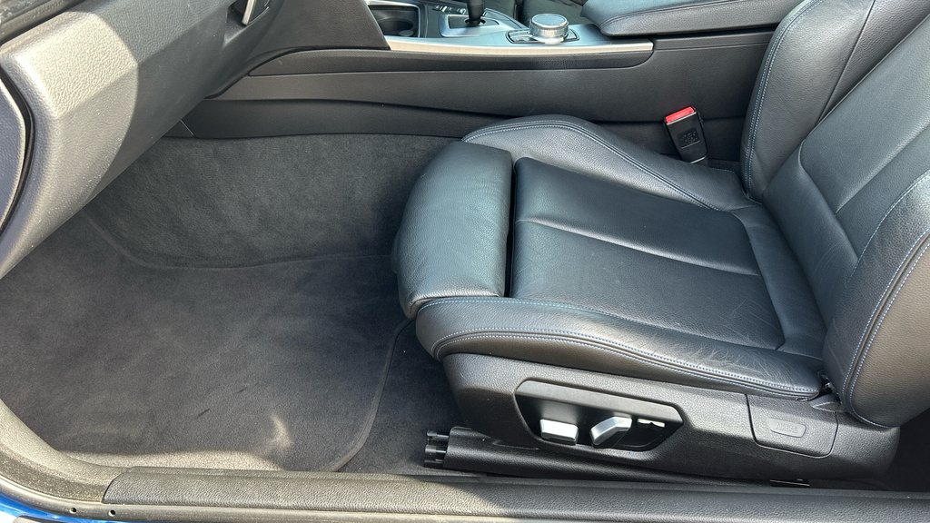 BMW 4 Series 420D 190 M Sport Professional Media Black #33