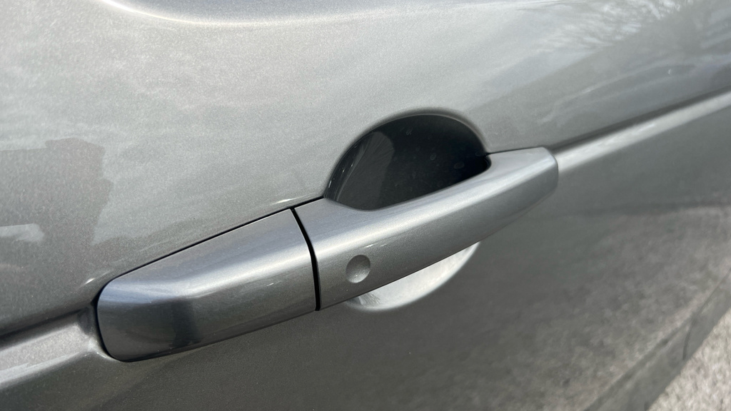 Land Rover Discovery Sport Dynamic Hse Grey #38