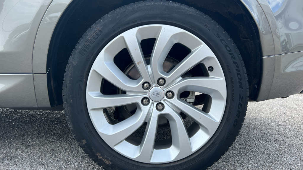Land Rover Discovery Sport Dynamic Hse Grey #18