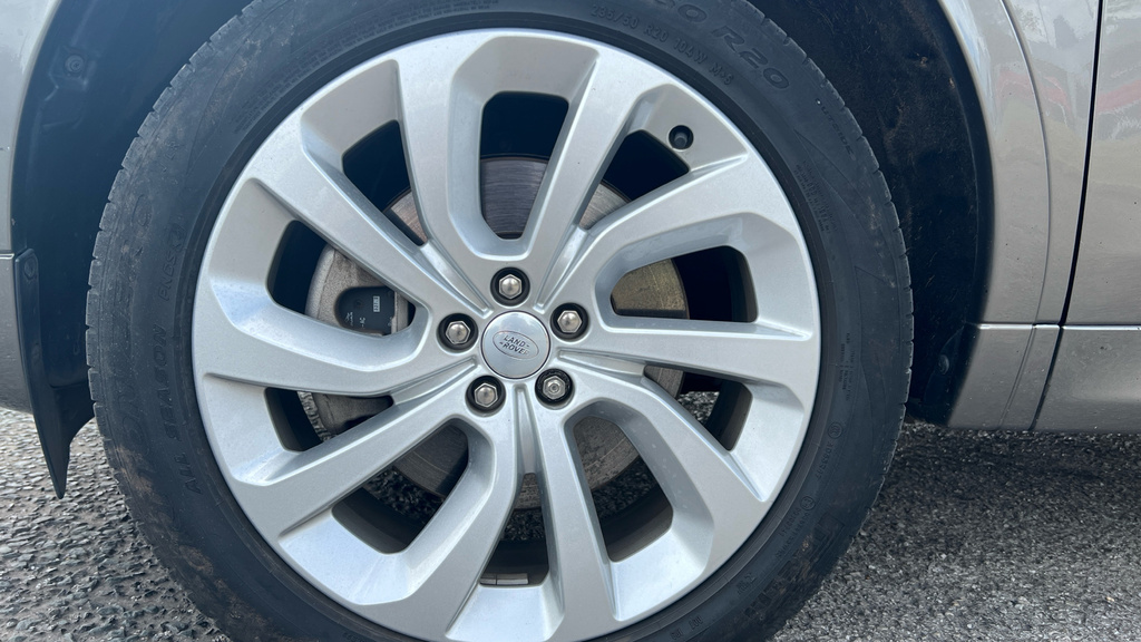 Land Rover Discovery Sport Dynamic Hse Grey #17