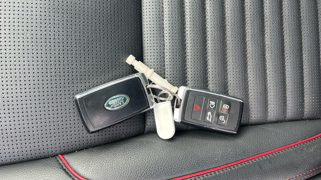 Land Rover Discovery Sport Dynamic Hse Grey #21