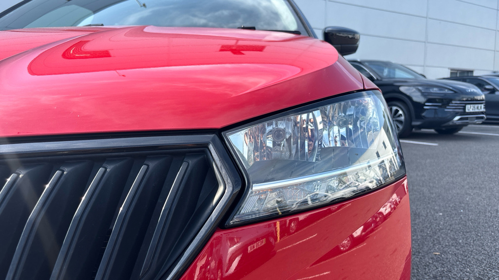 Skoda Fabia 1.0 Tsi Se 95Ps Dsg 5-Dr Estate Silver #21