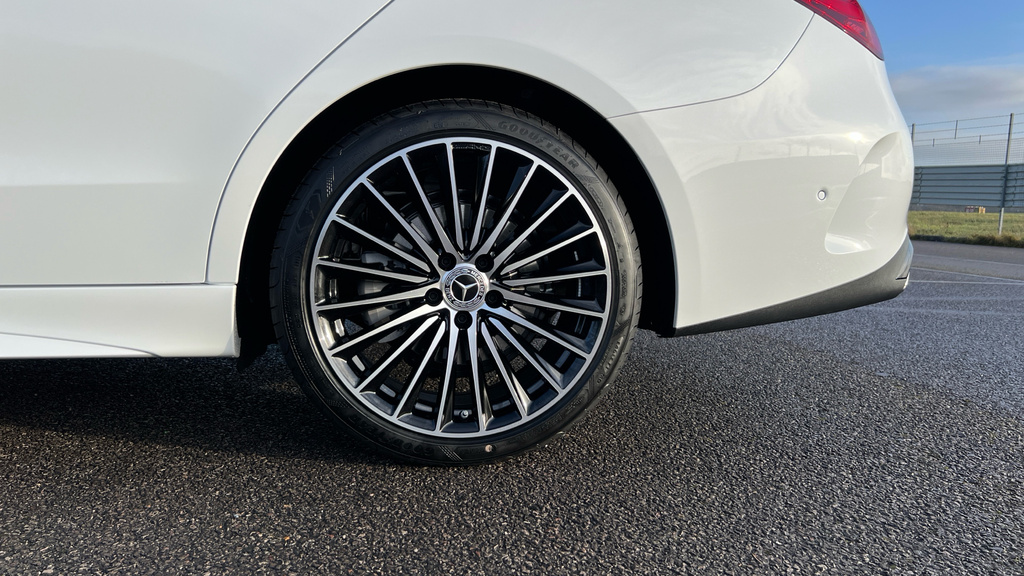 Mercedes-Benz C Class 2.0 C300h Mhev Amg Line Premium Plus Estate #24