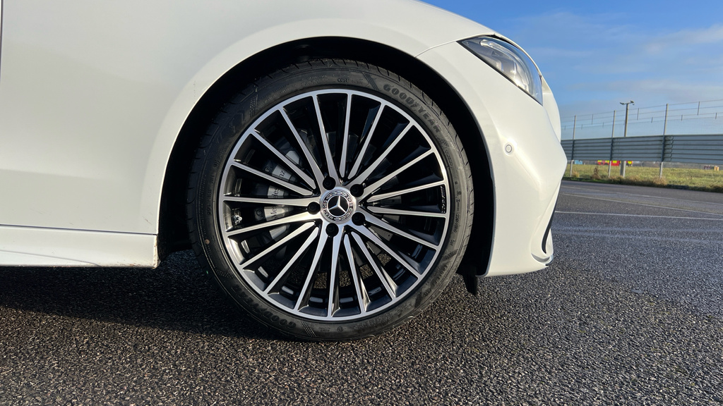 Mercedes-Benz C Class 2.0 C300h Mhev Amg Line Premium Plus Estate #26