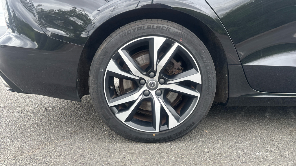 Volvo V60 2.0 T6 350 Recharge Phev R Design Awd Black #18