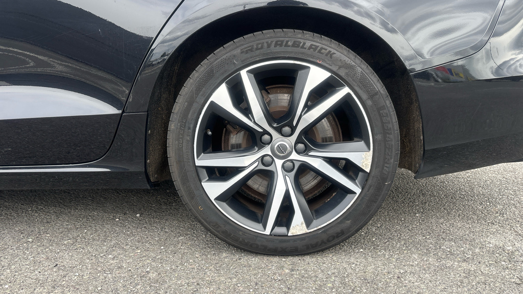 Volvo V60 2.0 T6 350 Recharge Phev R Design Awd Black #20