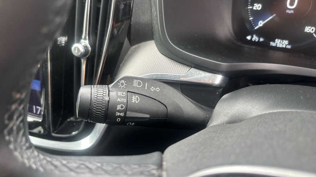 Volvo V60 2.0 T6 350 Recharge Phev R Design Awd Black #25
