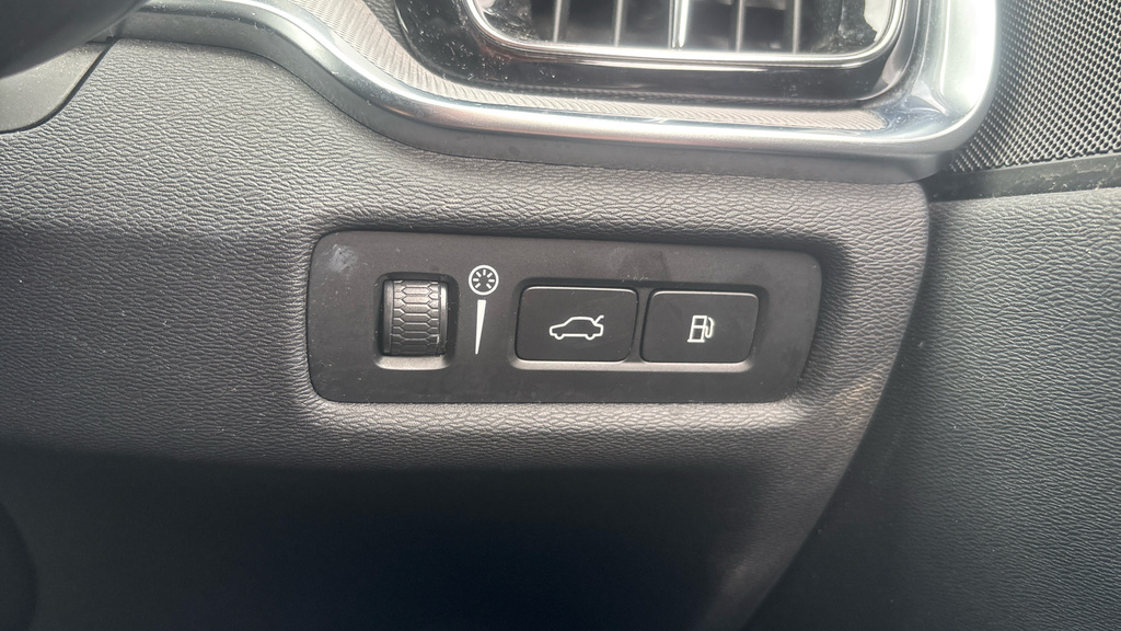 Volvo V60 2.0 T6 350 Recharge Phev R Design Awd Black #49