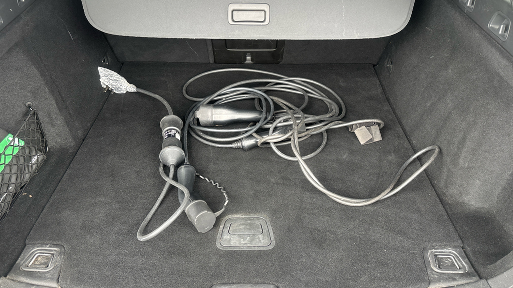 Volvo V60 2.0 T6 350 Recharge Phev R Design Awd Black #42