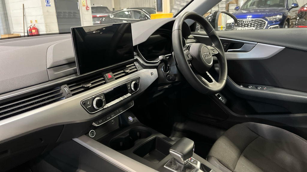 Audi A4 Avant Audi Avant Black Edition 40 Tdi Quattro 204 Ps S T Blue #11