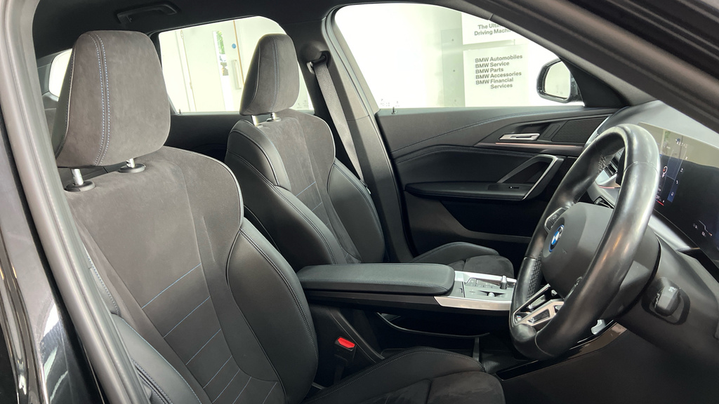 BMW iX1 230Kw Xdrive30 M Sport 65Kwh Techpro Silver #25