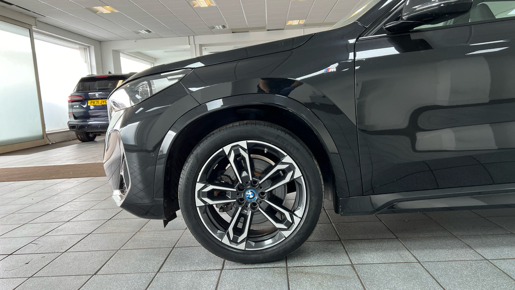 BMW iX1 230Kw Xdrive30 M Sport 65Kwh Techpro Silver #33