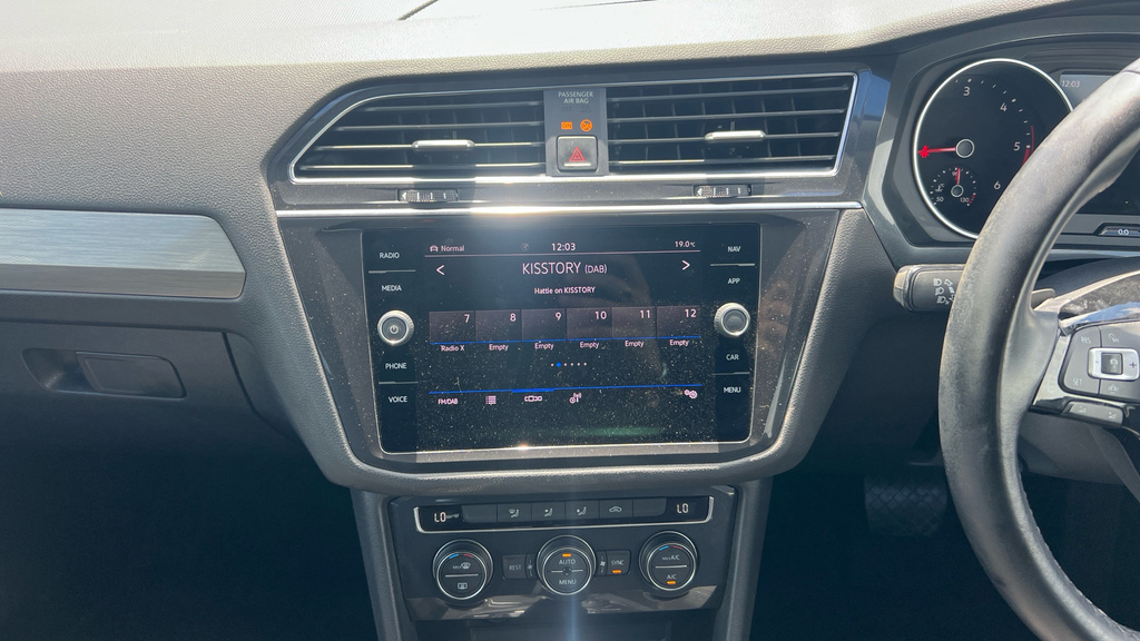 Volkswagen Tiguan Allspace Sel Black #12