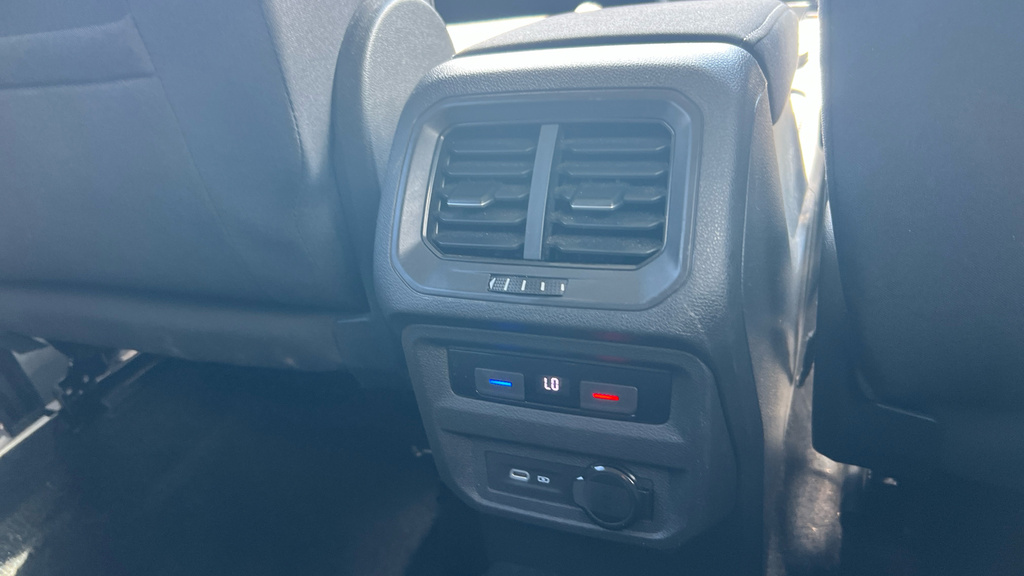 Volkswagen Tiguan Allspace Sel Black #33