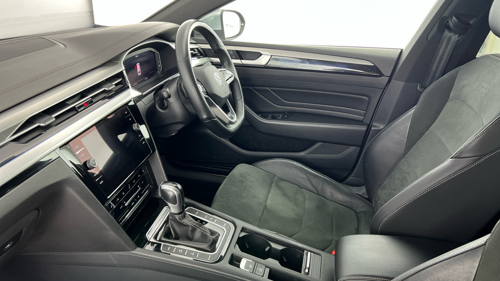 Volkswagen Arteon Shooting Brake R 2.0 Tsi 320Ps 4Motion Dsg Leath Grey #32