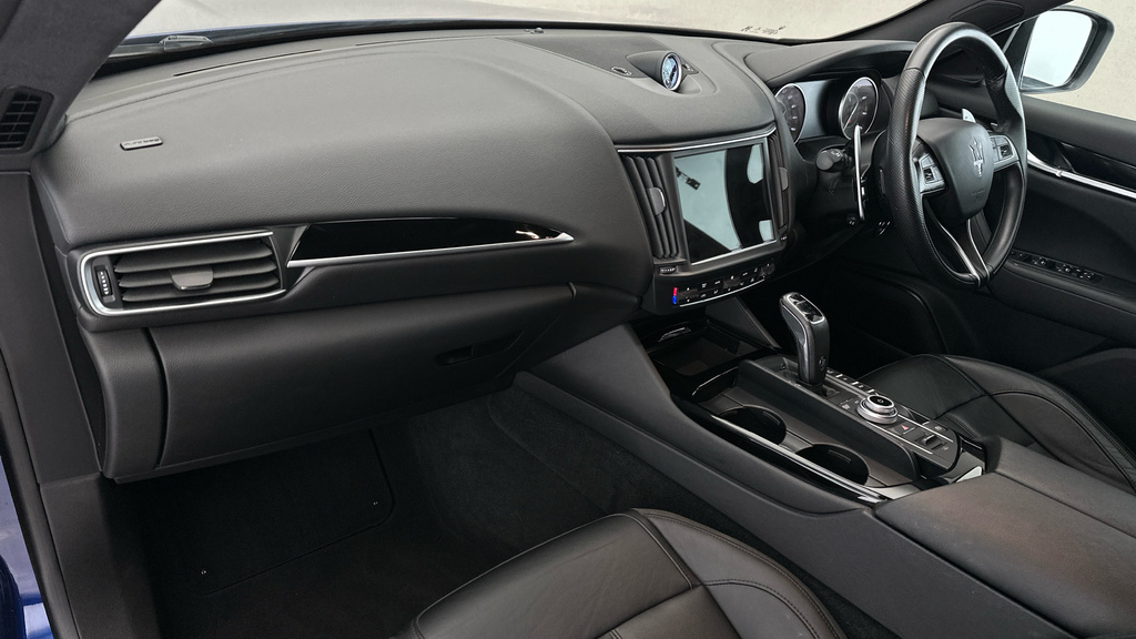 Maserati Levante Hybrid Gt Sport Pack - Nerissimo Pack - S Blue #13