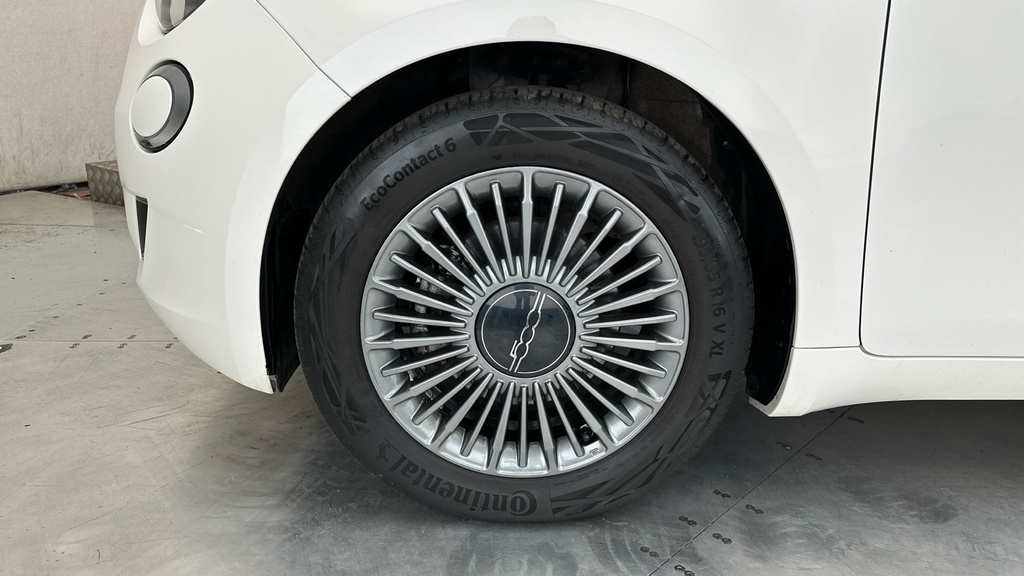Fiat 500 87Kw La Prima 42Kwh Black #24
