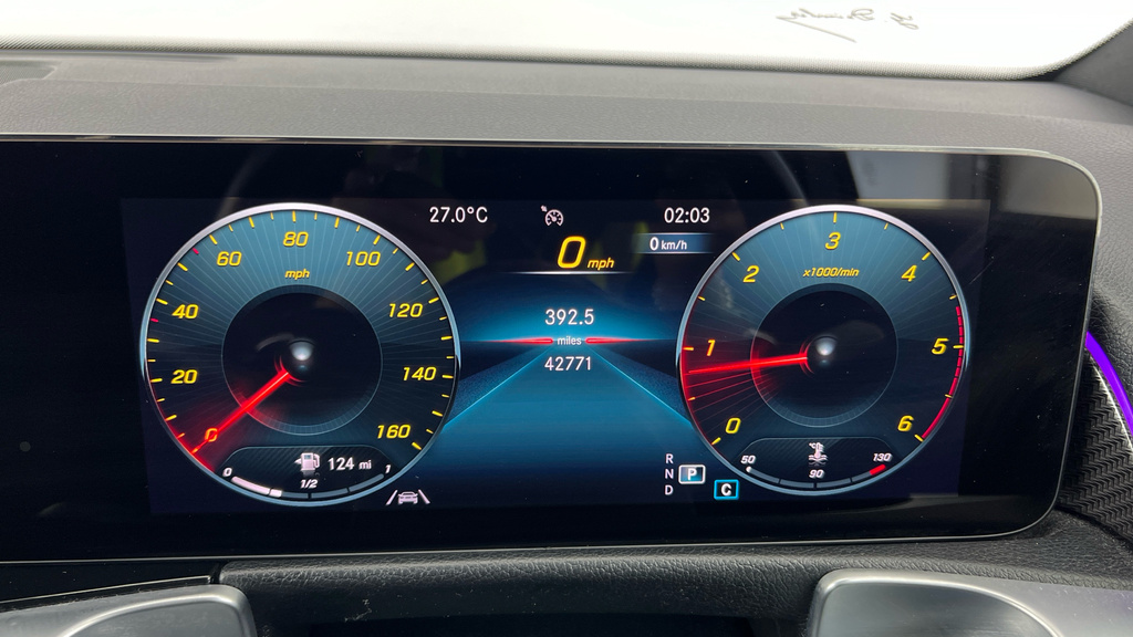 Mercedes-Benz GLB Class Glb 200 Amg Line Premium 7G-tronic Grey #25