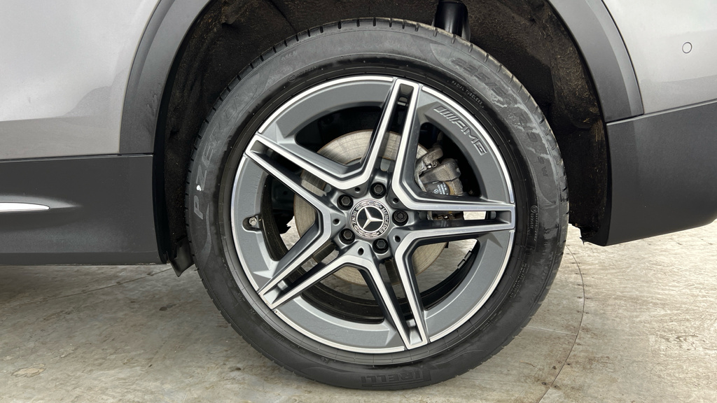 Mercedes-Benz GLB Class Glb 200 Amg Line Premium 7G-tronic Grey #30