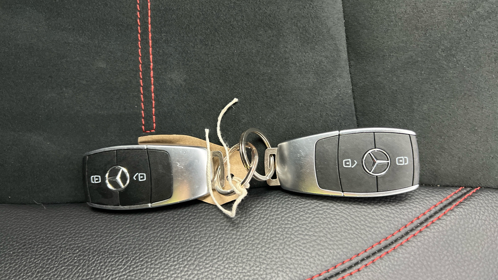 Mercedes-Benz GLB Class Glb 200 Amg Line Premium 7G-tronic Grey #34
