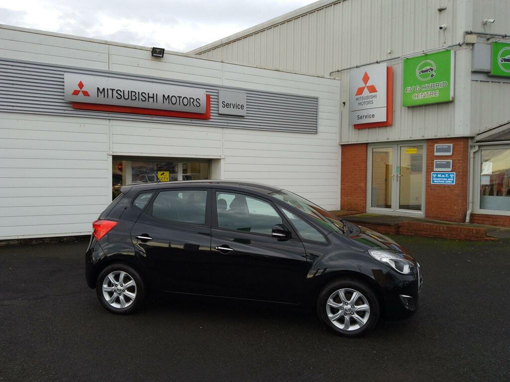 Hyundai Ix20 1.4 Blue Drive Se Euro 6 Ss Black