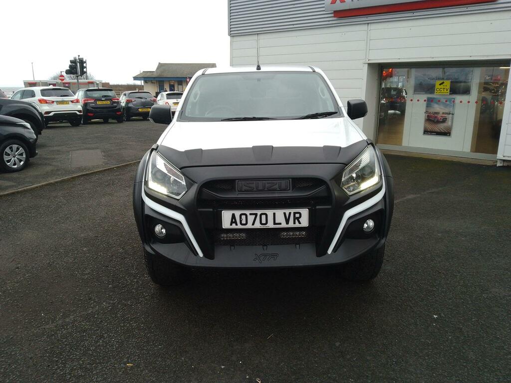 Isuzu D-Max 1.9 Td Xtr Pickup Double Cab 4Wd White #3