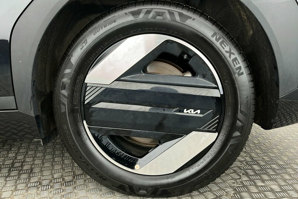 Kia EV4 81.4Kwh Air Hatchback 201 Bhp Black #5