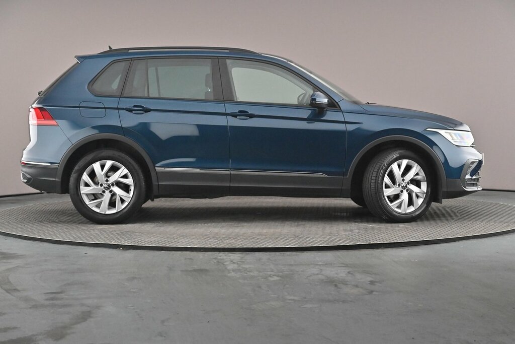 Volkswagen Tiguan Life 1.5 Tsi 150Ps 6-Speed Blue #4