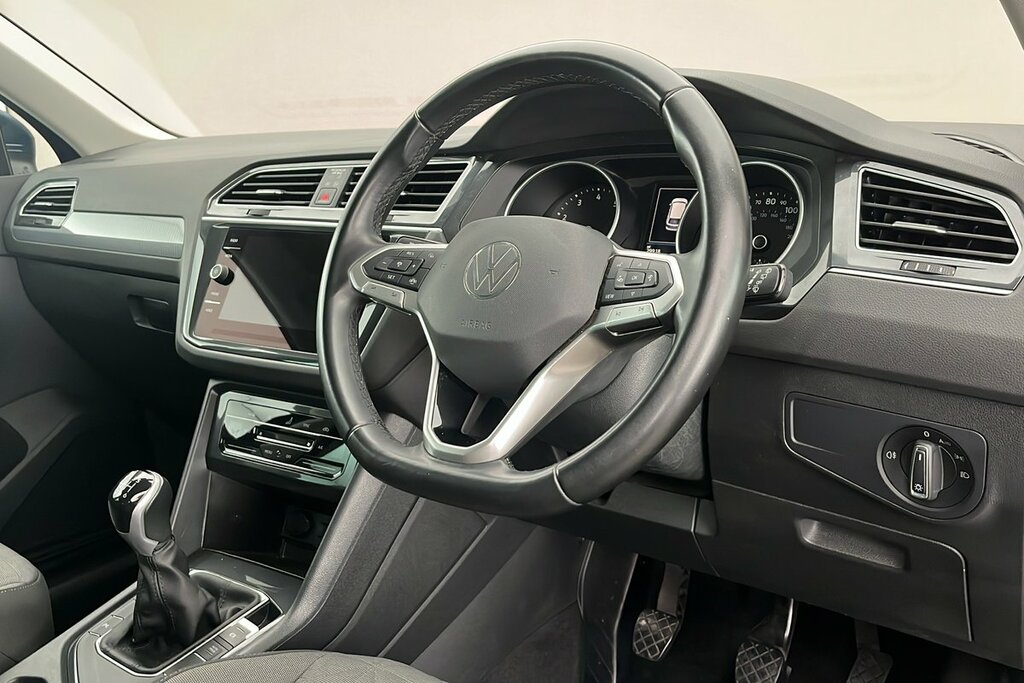 Volkswagen Tiguan Life 1.5 Tsi 150Ps 6-Speed Blue #6