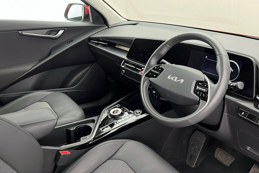 Kia e-Niro 64.8Kwh 3 Suv 201 Bhp Red #6
