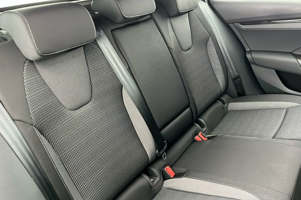 Skoda Octavia 2.0 Tsi 265Ps Vrs Dsg Panoramic Roof Winter Pac White #10