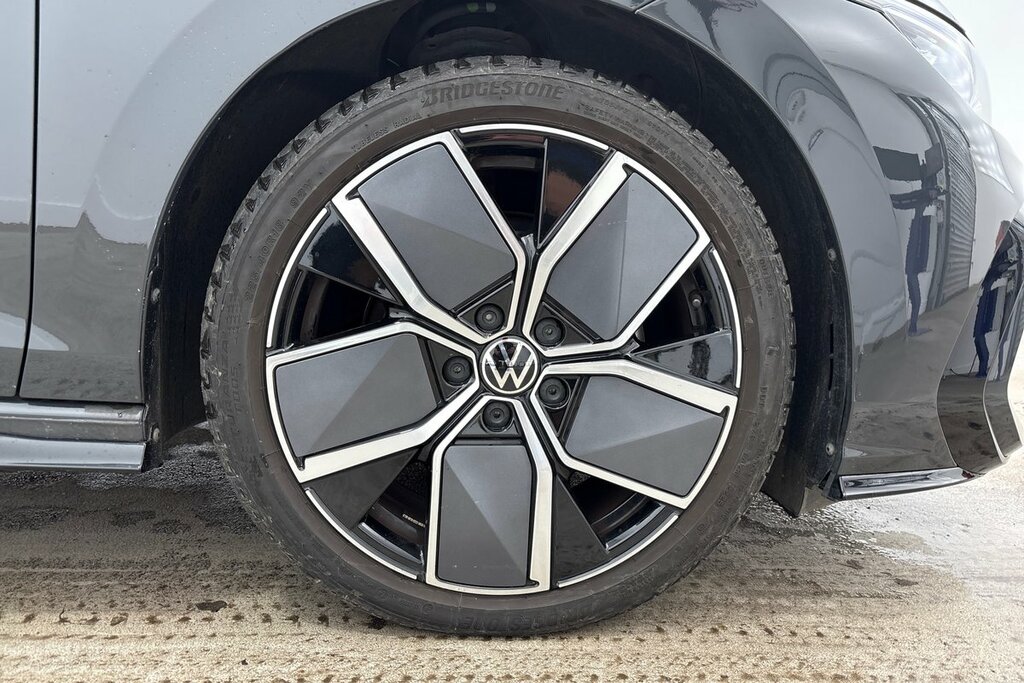 Volkswagen Golf Hatch Black Edition 1.5 Etsi 150 Ps 7-Speed Dsg 5 Grey #5