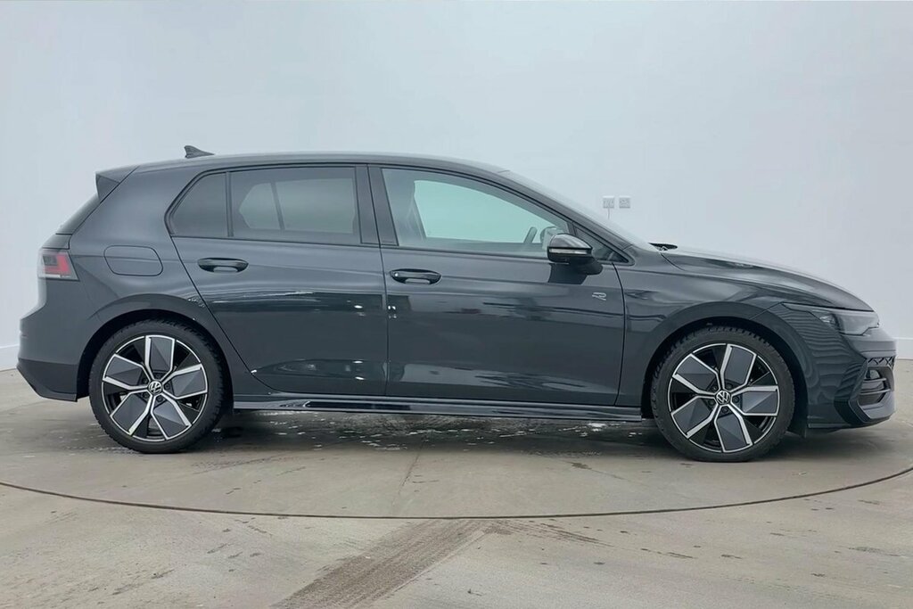 Volkswagen Golf Hatch Black Edition 1.5 Etsi 150 Ps 7-Speed Dsg 5 Grey #4