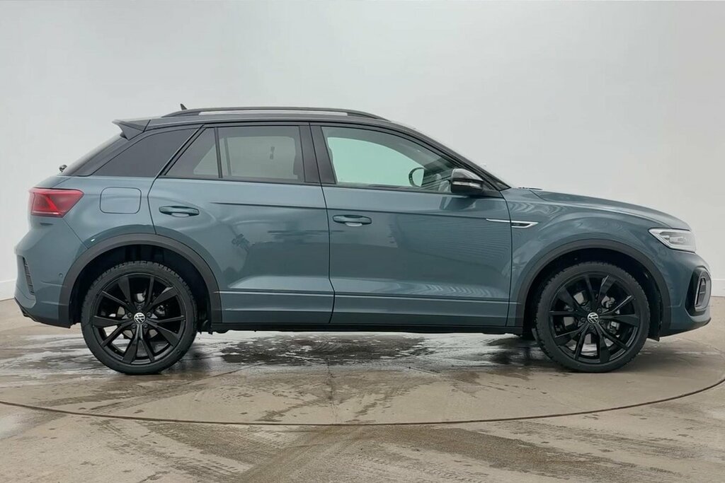 Volkswagen T-Roc Black Edition Plus 1.5 Tsi 150Ps 6-Speed 5 Blue #4