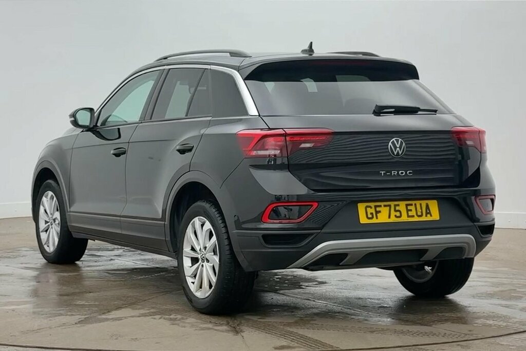 Volkswagen T-Roc Match 1.5 Tsi 150Ps 7-Speed Dsg Black #3