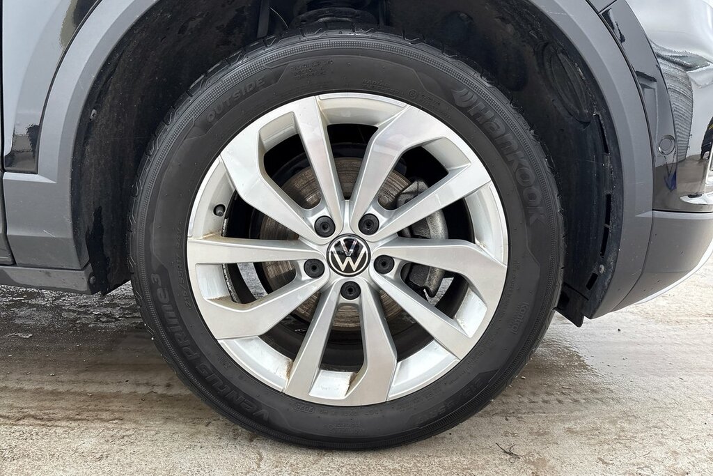 Volkswagen T-Roc Match 1.5 Tsi 150Ps 7-Speed Dsg Black #5
