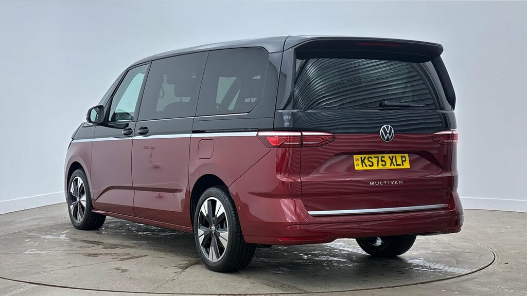 Volkswagen Multivan Style Long 150 Ps 2.0 Tdi 7-Speed Dsg Black #3