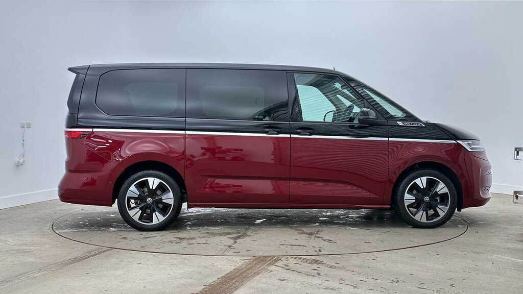 Volkswagen Multivan Style Long 150 Ps 2.0 Tdi 7-Speed Dsg Black #4