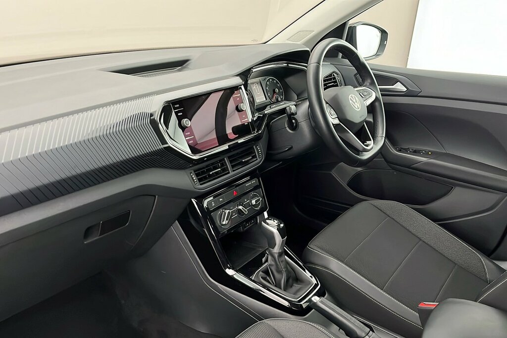 Volkswagen T-Cross Black Edition 1.0 Tsi 110Ps 7-Speed Dsg Black #2