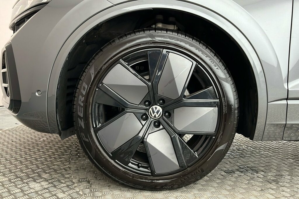 Volkswagen Touareg Final Edition 3.0 Tdi 4Motion 286 Ps 8-Speed Tiptr Grey #4