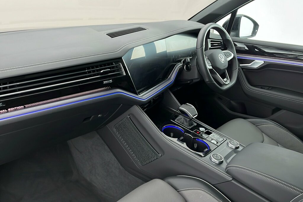 Volkswagen Touareg Final Edition 3.0 Tdi 4Motion 286 Ps 8-Speed Tiptr Grey