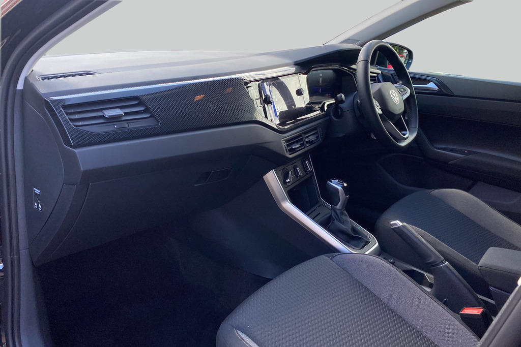 Volkswagen Polo Match 1.0 Tsi 95 Ps 7-Speed Dsg Black #2