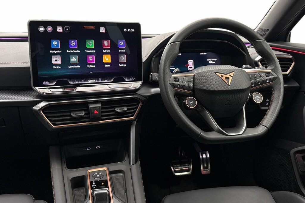 Cupra Formentor V3 1.5 Etsi 150 7-Speed Grey #2